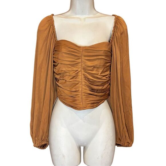 The Westside by Sari Sloanne Crop Top in Gold New With Tags Size XS - Picture 3 of 7